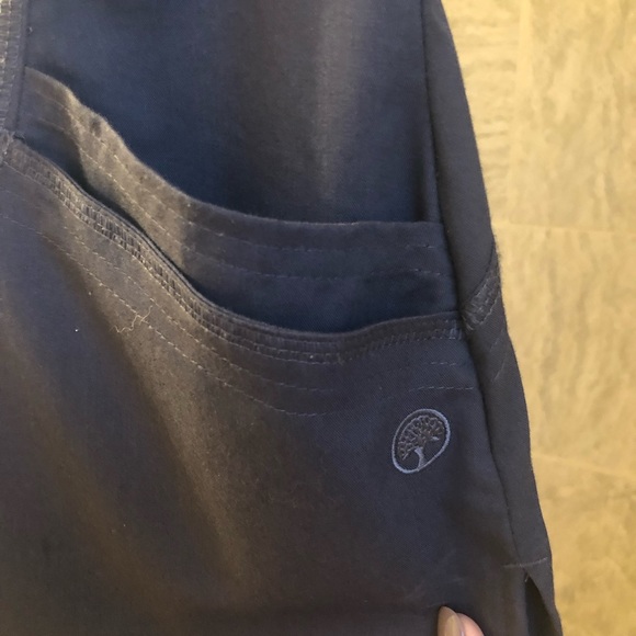 Healing Hands Purple Label Scrub Top - Picture 2 of 4